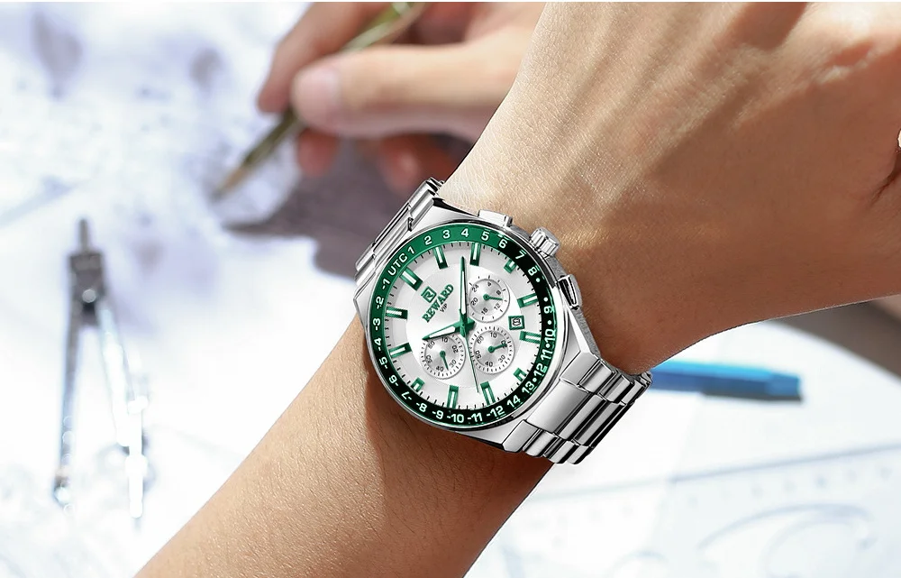 Reward RD813150M worn on wrist
